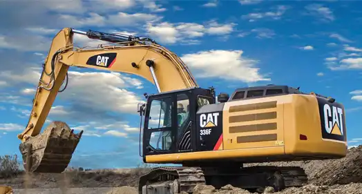 What engine is in a Cat 336F l Excavator?