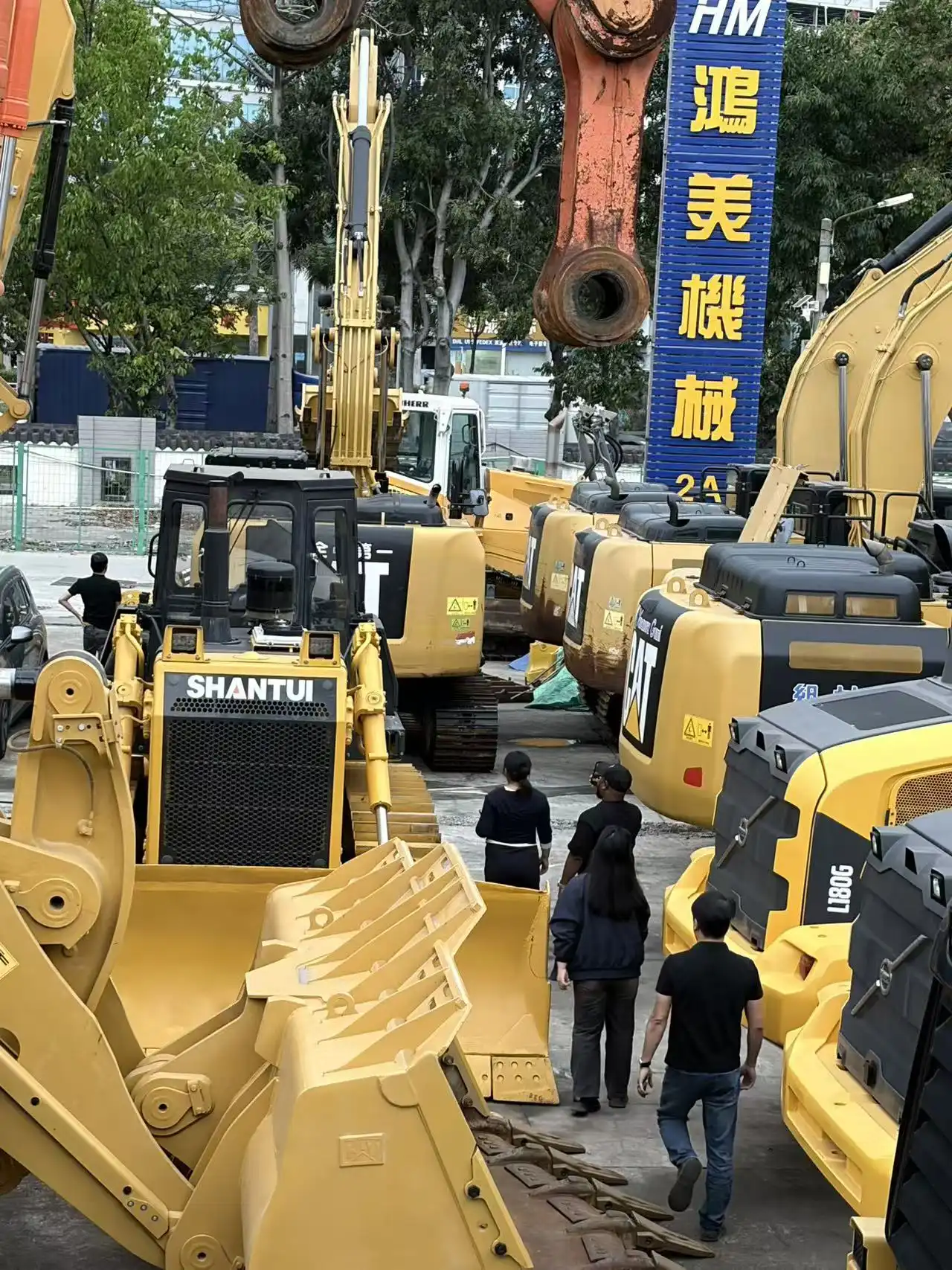 Customers Inspect Equipment On Site to Jointly Look Forward to Long-Term Cooperation