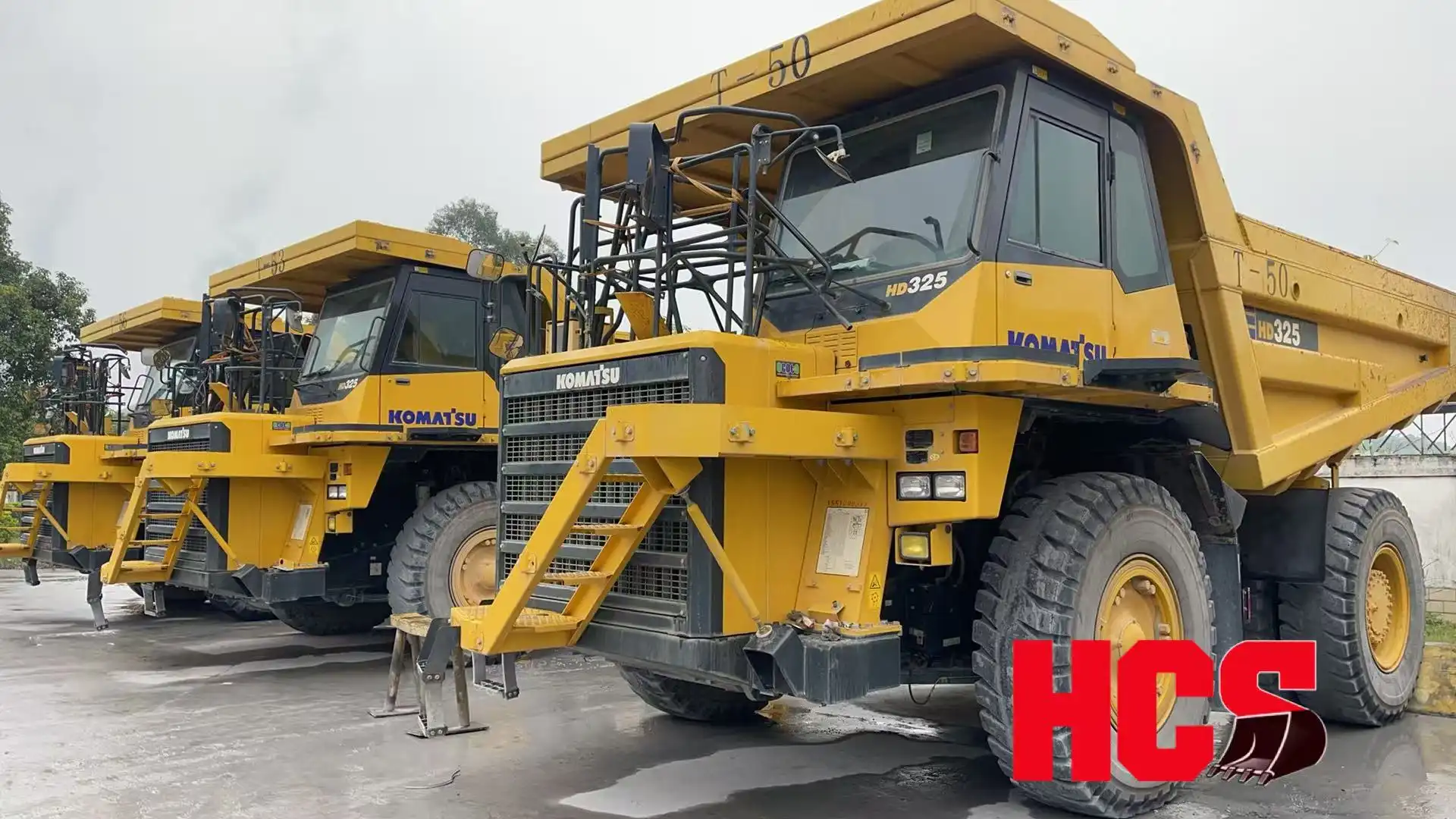 Heavy Investment! 18 Komatsu Mining Trucks from Hengchangsheng Shipped to the Middle East